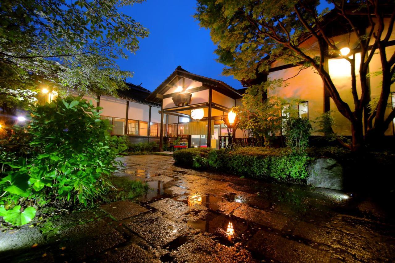 Sakura Sakura Onsen Hotel Kirishima Ngoại thất bức ảnh